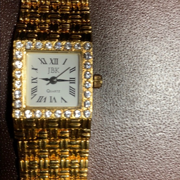 JACQUELINE KENNEDY COLLECTION GOLD TONE - Picture 3 of 4